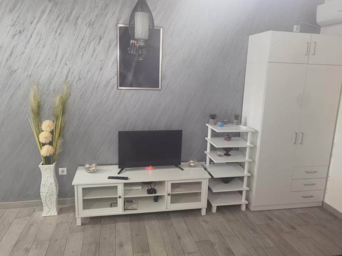 Danica Apartman Szávaszentdemeter Kültér fotó